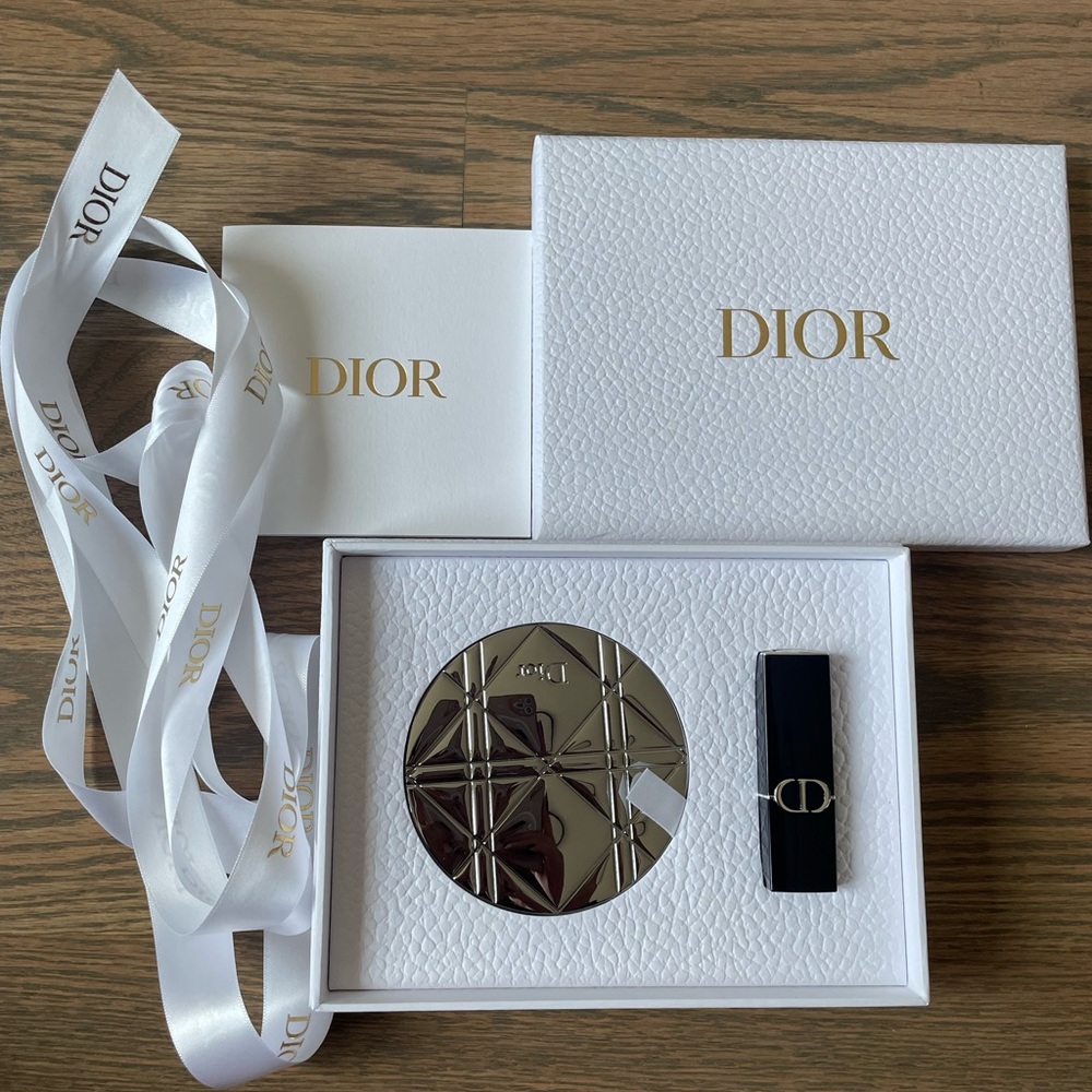 Dior Silver mirror & travel size lipstick set